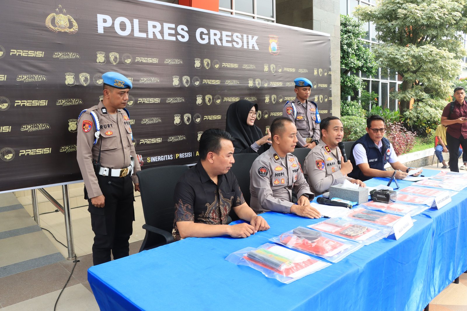 Polres Gresik Bongkar Jaringan Narkoba Madura-Gresik, Sita 209 Gram Sabu dan Selamatkan Ribuan Jiwa