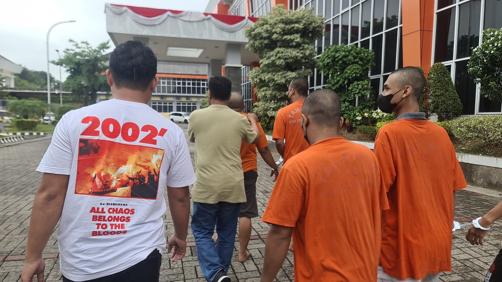 Satresnarkoba Polres Gresik Gulung Jaringan Narkoba Antarwilayah, Lima Pengedar Ribuan Pil Koplo dan Sabu Disikat