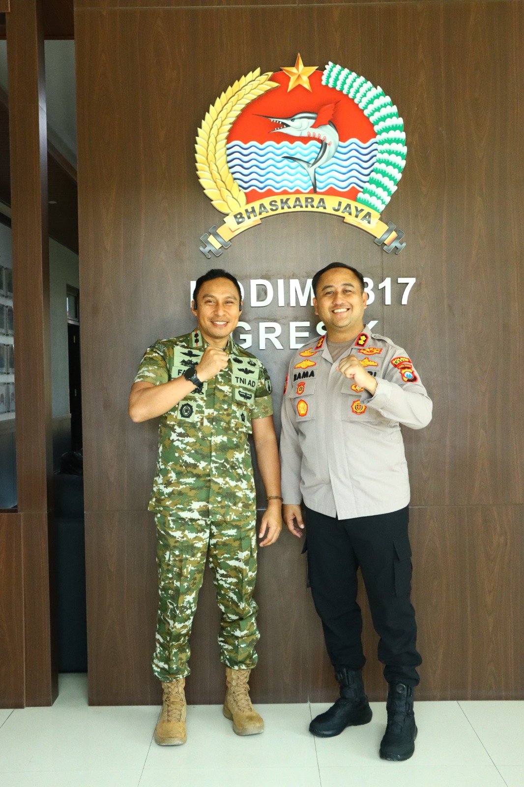 Perkokoh Sinergi TNI-Polri, Kapolres Gresik Silaturahmi ke Makodim 0817 dan Koramil Kota