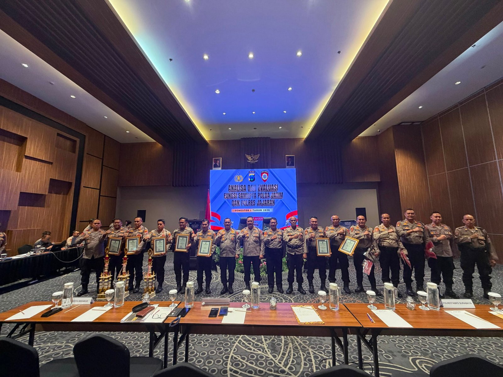 Polres Gresik Raih Juara 2 Pelaksanaan Giat Patroli Harkamtibmas Terbanyak pada Anev Samapta Polda Jatim