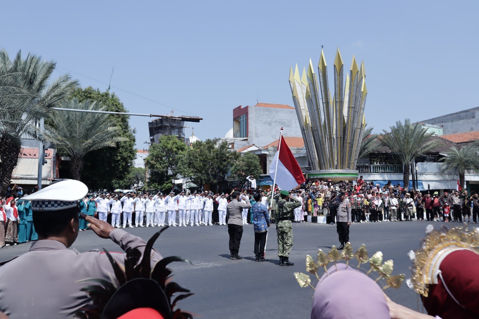 Upacara HUT ke-81 RI di Gresik Berlangsung Khidmat, Kapolres: Generasi Muda Harus Jadi Penerus Semangat Pahlawan