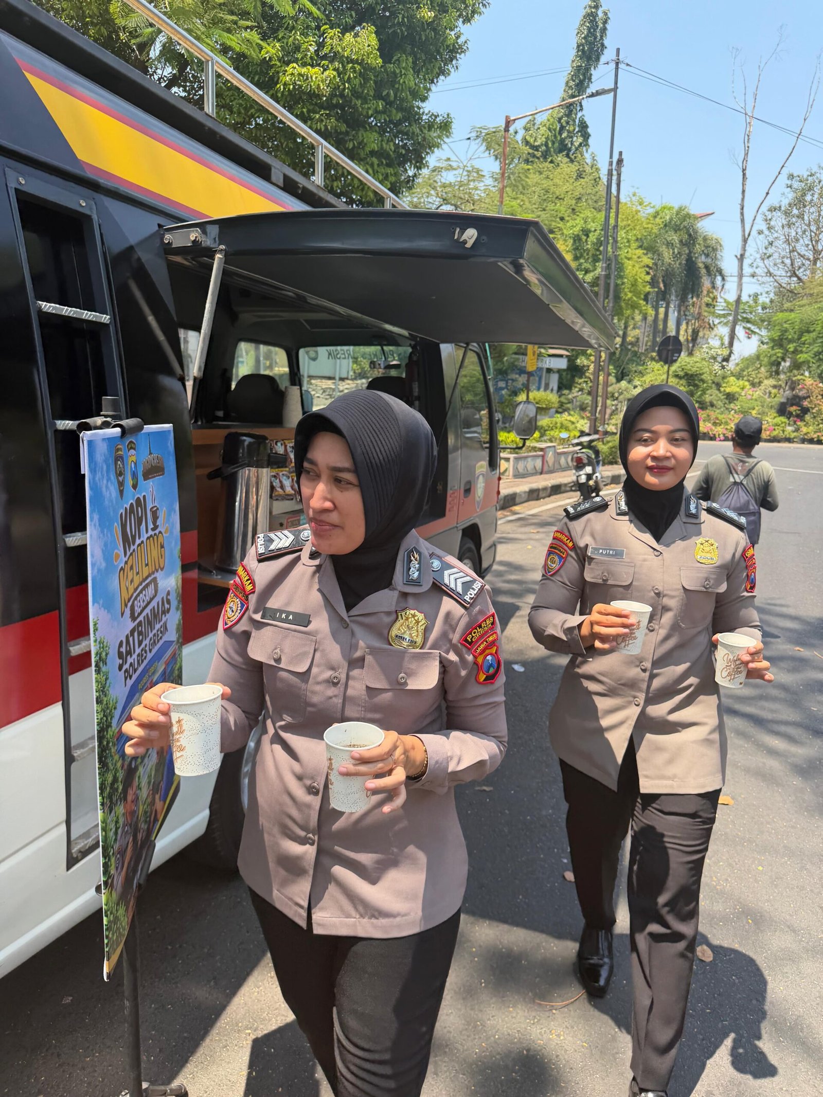 Kopi Keliling Satbinmas Polres Gresik, Bangun Kedekatan dan Komunikasi dengan Masyarakat