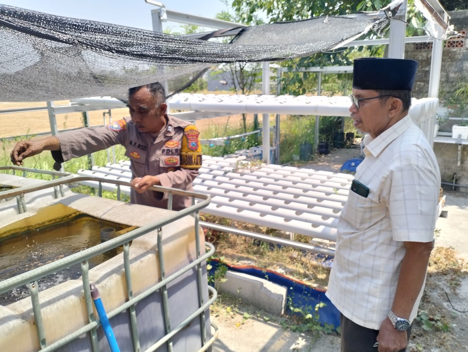 Kunjungi Budidaya Ikan Nila Desa Suci, Polsek Manyar Siap Kawal Ketahanan Pangan Gresik