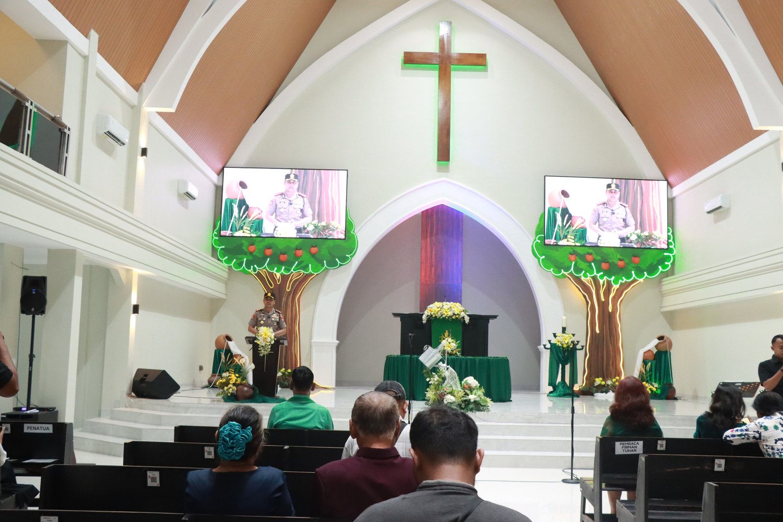 Minggu Kasih di Gereja, Kapolres Sampaikan Pesan Damai dan Jaga Kerukunan